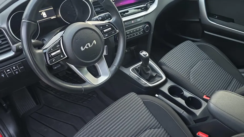 KIA Cee'd Ceed 1.5 T-GDI M