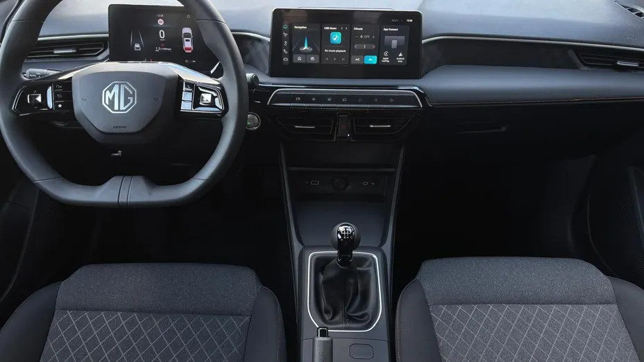 MG MG3 MG3 1.5 Excite Nowy