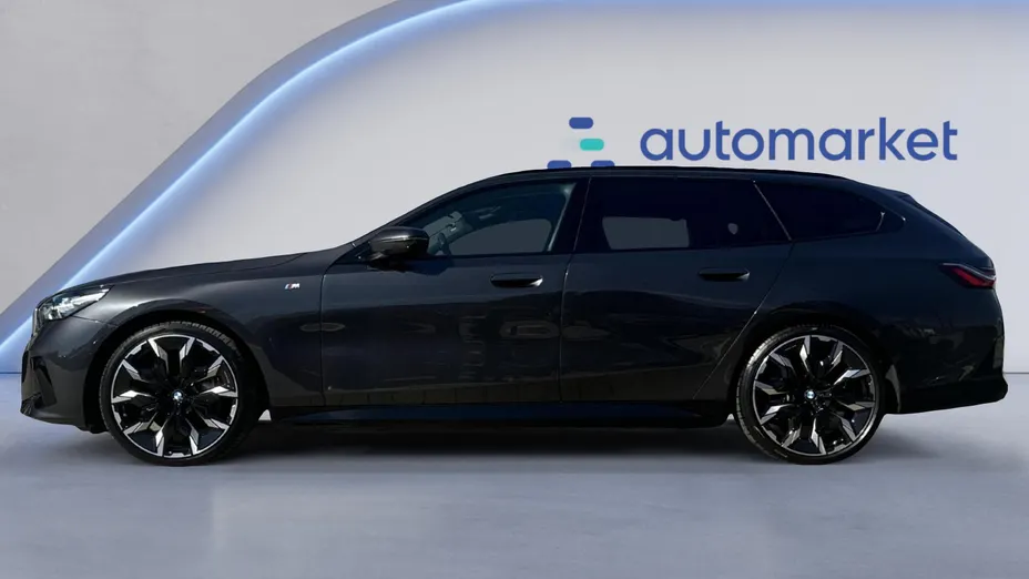 BMW Seria 5 540d xDrive mHEV M Sport aut