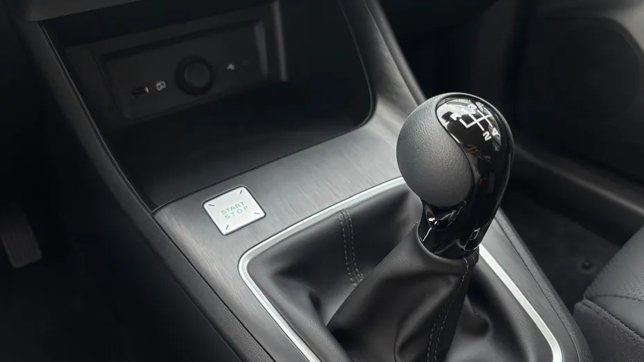 MG HS HS 1.5 T-GDI Excite DCT Nowy