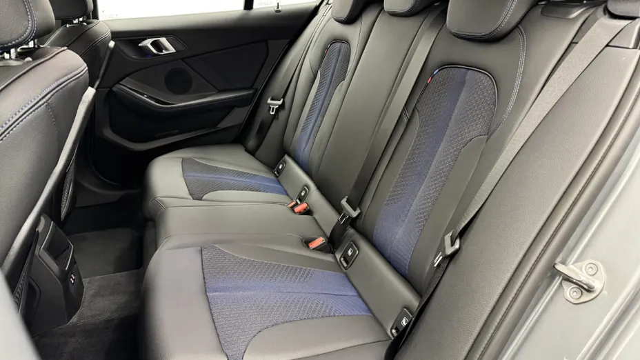 BMW Seria 1 118i M Sport aut