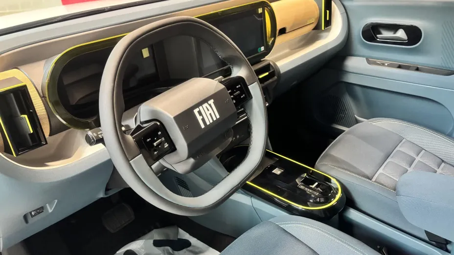 FIAT Grande Panda Grande Panda 1.2 mHEV La Prima eDCT Nowy