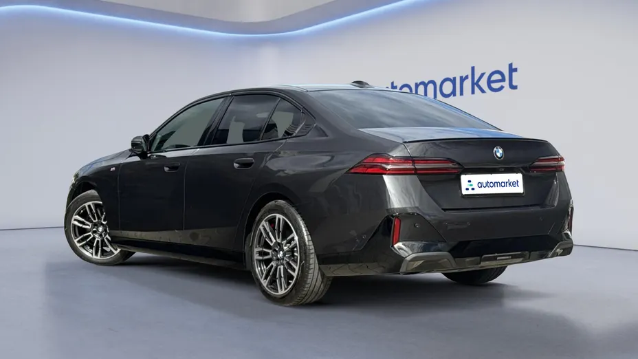 BMW Seria 5 540d xDrive mHEV M Sport aut