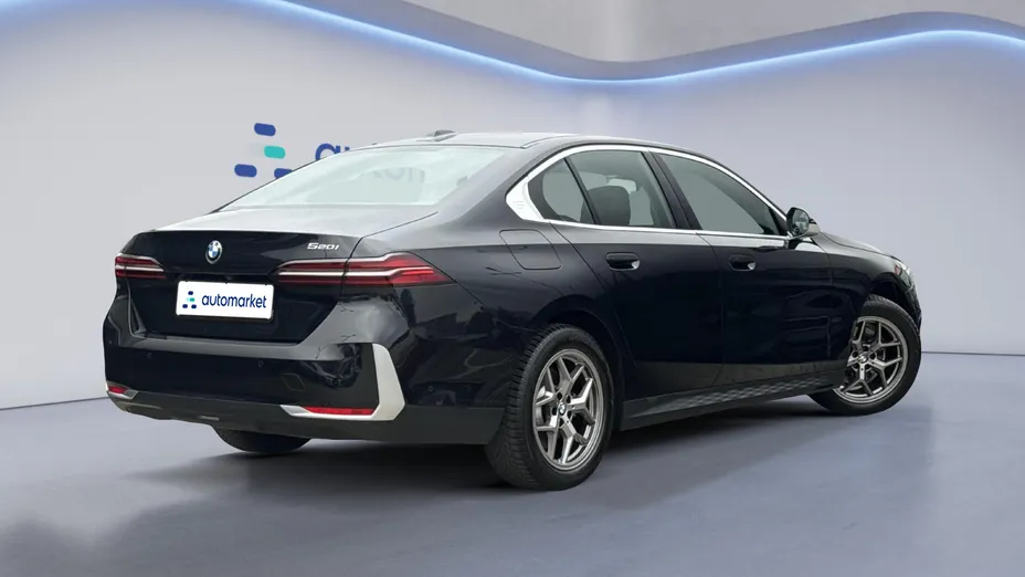 BMW Seria 5 520i mHEV aut