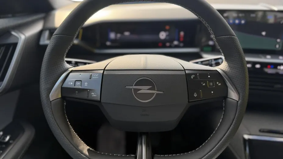 OPEL Grandland X Grandland 1.2 mHEV GS eDTC6 Nowy