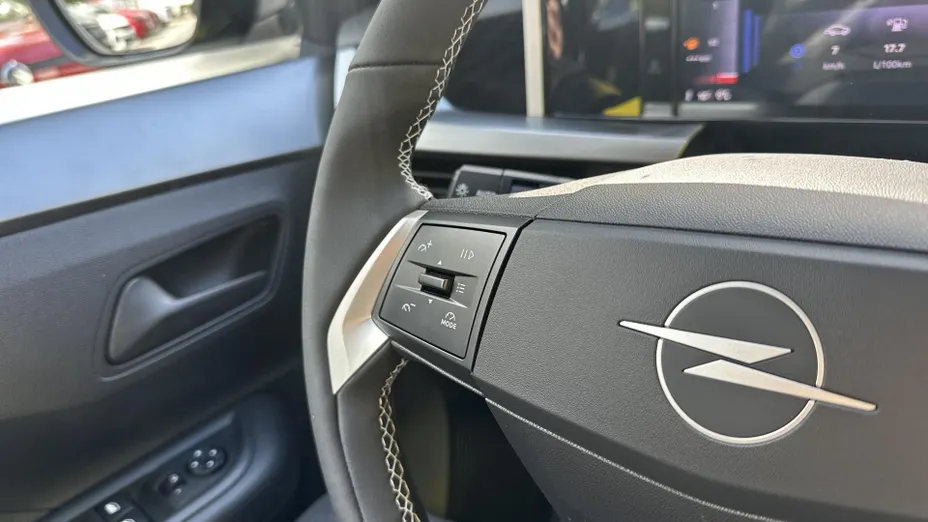 OPEL Frontera Frontera 1.2 T mHEV Edition eDTC6 Nowy