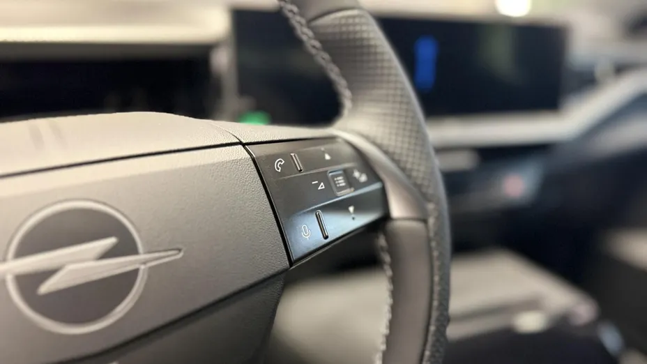 OPEL Grandland X Grandland 1.2 mHEV GS eDTC6 Nowy