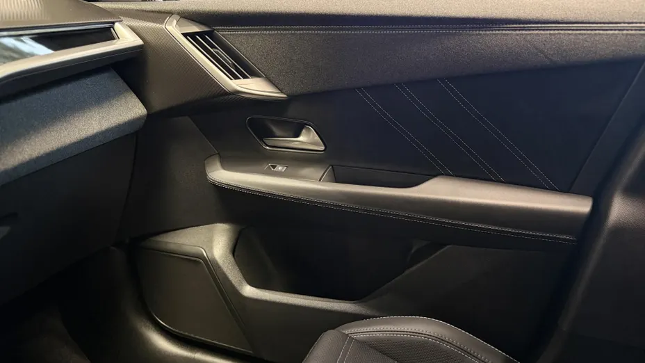 OPEL Grandland X Grandland 1.2 mHEV GS eDTC6 Nowy