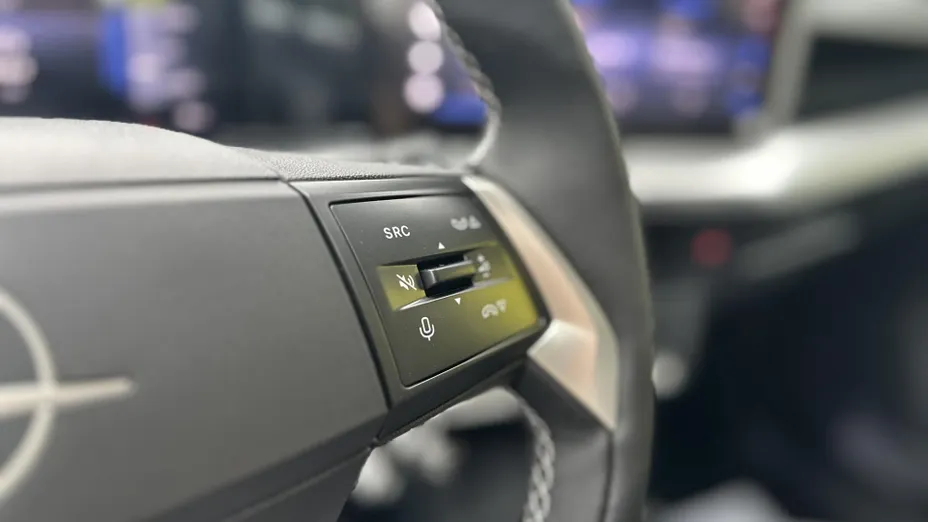 OPEL Frontera Frontera 1.2 T mHEV Edition eDTC6 Nowy