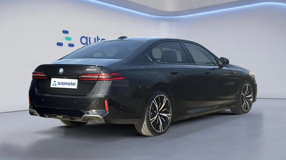 BMW Seria 5 530e PHEV M Sport aut