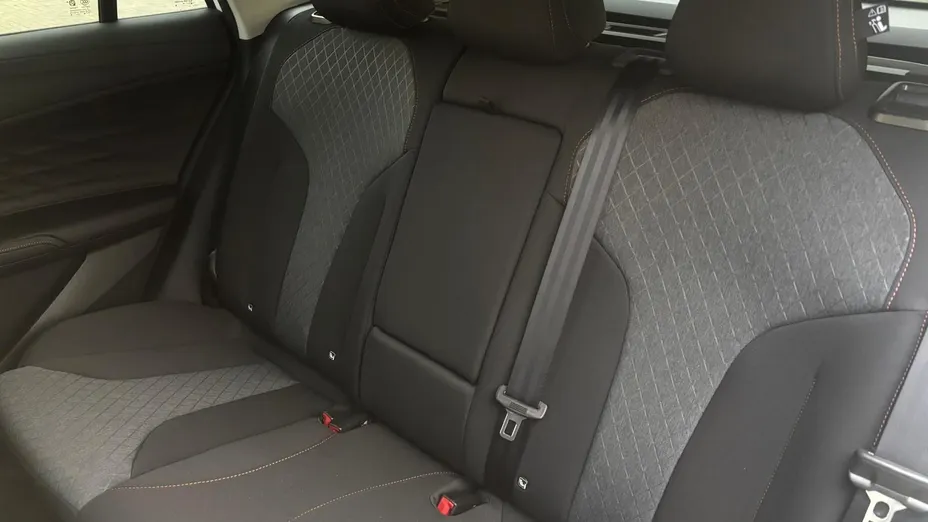 MG HS HS 1.5T HEV+ Excite aut Nowy