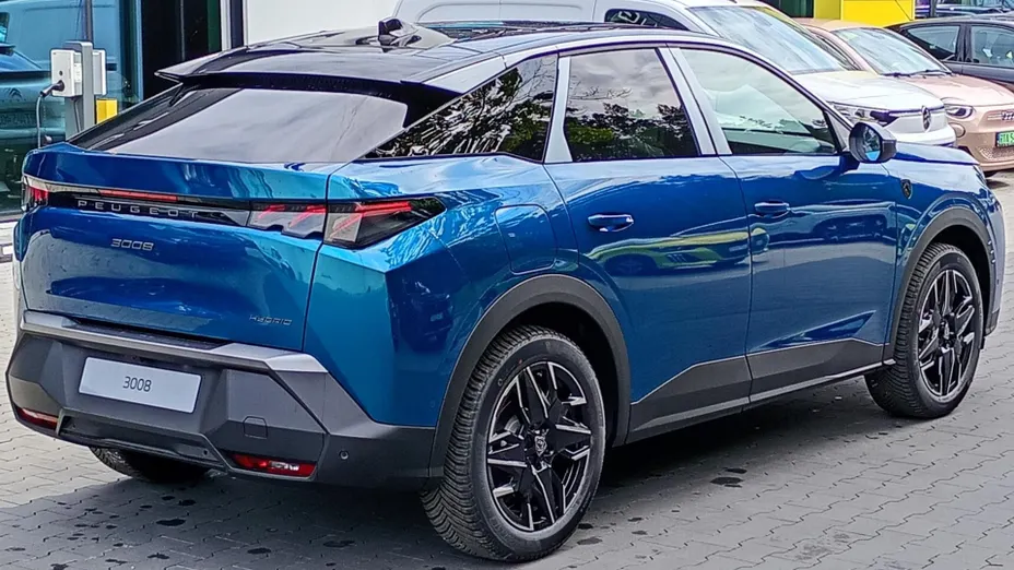 PEUGEOT 3008 3008 1.2 PureTech mHEV GT e-DCS6 Nowy