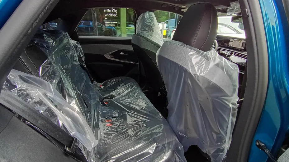 PEUGEOT 3008 3008 1.2 PureTech mHEV GT e-DCS6 Nowy