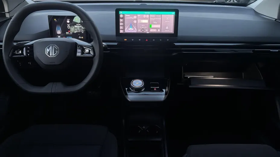 MG MG4 MG4 49kWh Standard Nowy