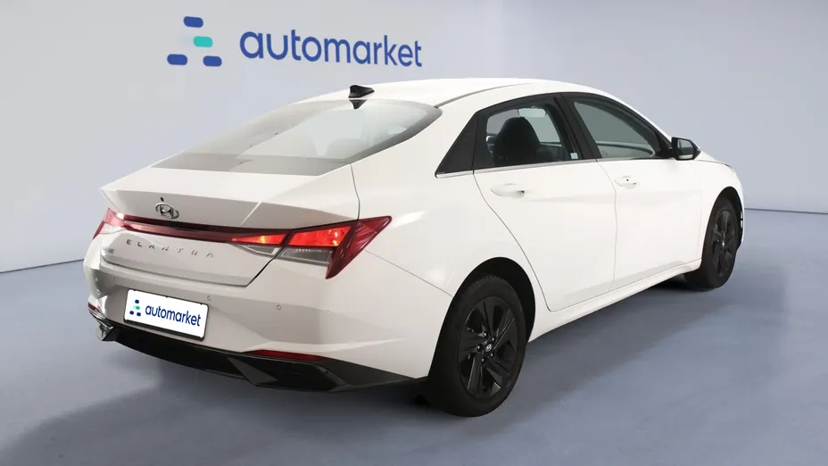 HYUNDAI Elantra Elantra 1.6 Smart CVT