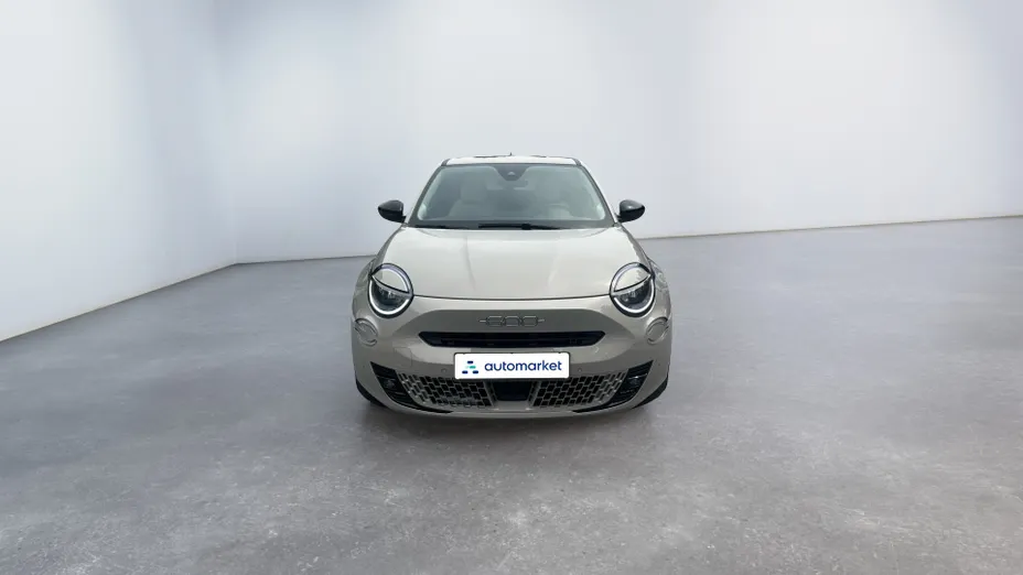 FIAT 600 600 1.2 Turbo Hybrid La Prima eDCT Nowy