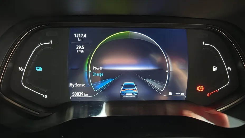 RENAULT Arkana Arkana 1.6 E-TECH Intens MMT