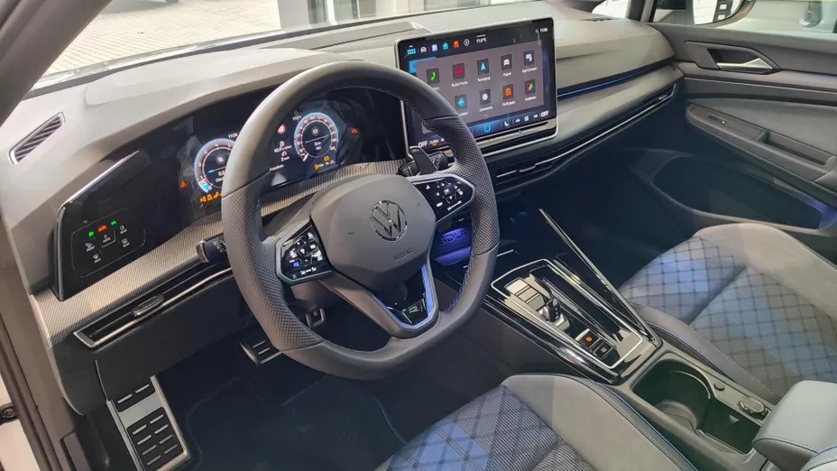 VOLKSWAGEN Golf Golf VIII 2.0 TSI 4Mot. R DSG Nowy