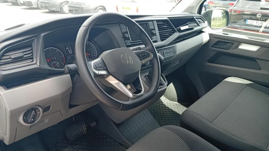 VOLKSWAGEN Transporter Transporter T6.1 TDI L2H1 Plus Comfortline DSG