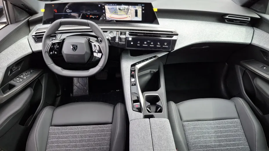 PEUGEOT 3008 3008 1.2 PureTech mHEV Allure e-DCS6 Nowy