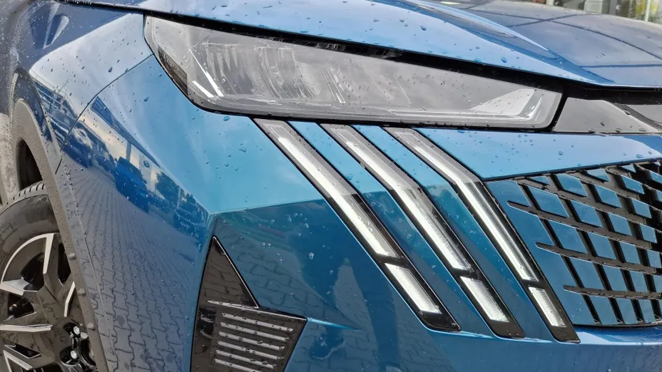 PEUGEOT 3008 3008 1.2 PureTech mHEV Allure e-DCS6 Nowy