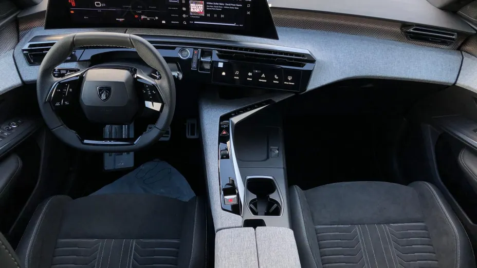 PEUGEOT 3008 3008 1.2 PureTech mHEV GT e-DCS6 Nowy