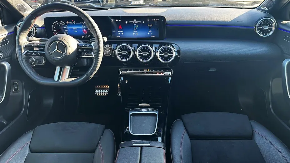 MERCEDES-BENZ A Klasa A 200 7G-DCT