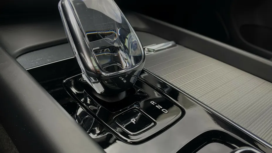 VOLVO XC60 XC60 T8 Plug-In Hybrid AWD Polestar Engineered aut