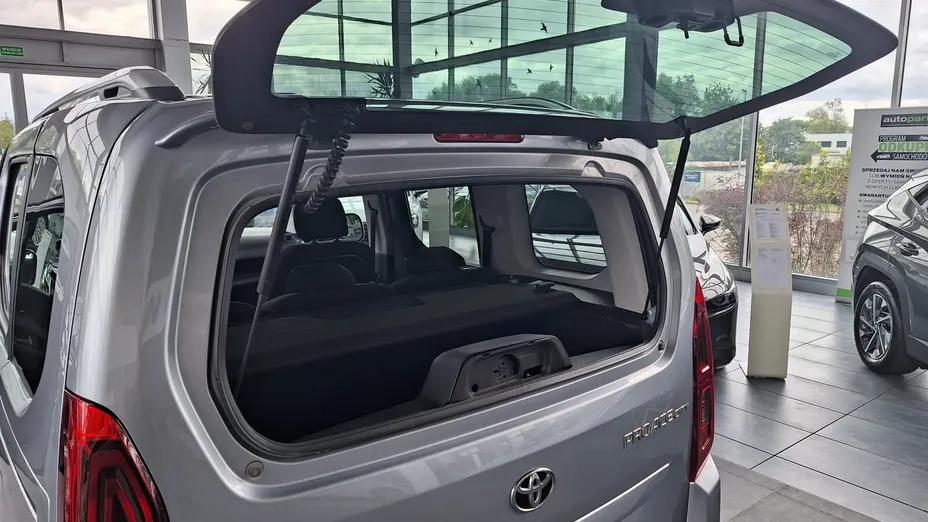 TOYOTA Proace City Verso Proace City Verso 1.5 D-4D Family