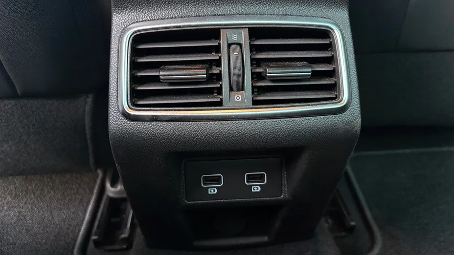 RENAULT Megane Megane 1.3 TCe Techno