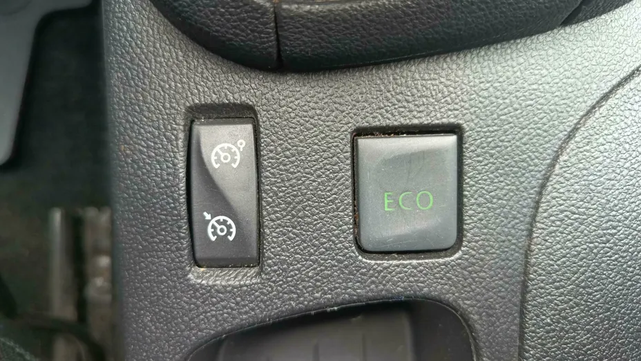 RENAULT Clio Clio 0.9 Energy TCe Limited 2018