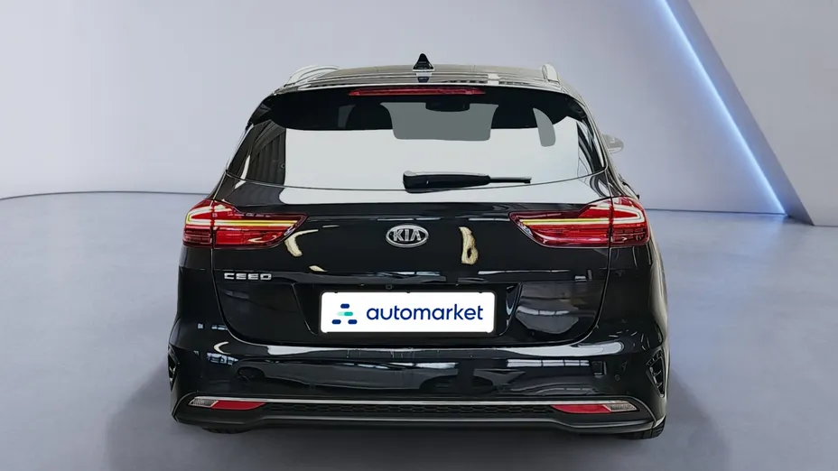 KIA Cee'd Ceed 1.6 CRDi SCR L DCT