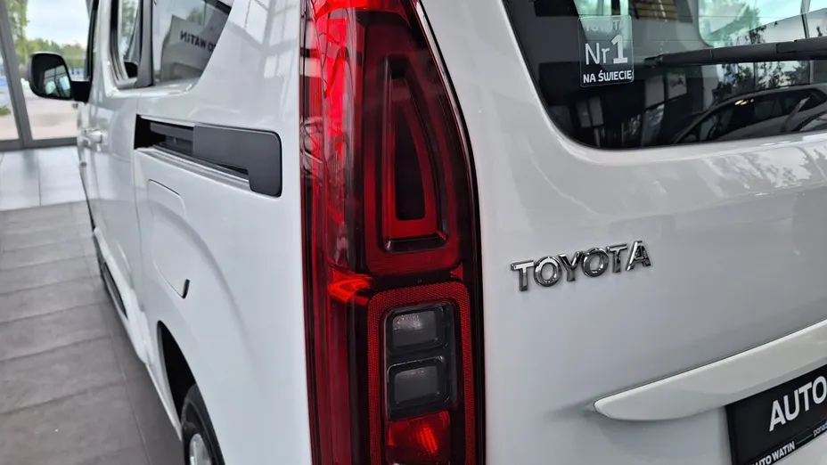 TOYOTA Proace City Verso Proace City Verso 1.5 D-4D Business