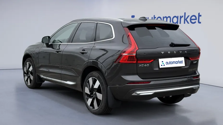 VOLVO XC60 XC60 T6 Plug-In Hybrid AWD Ultra Bright aut