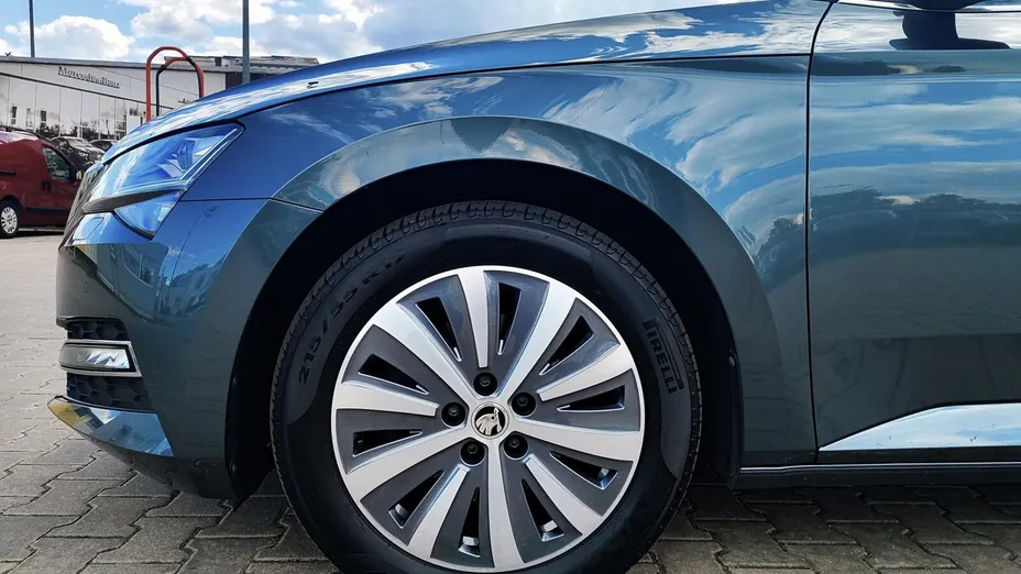 SKODA Superb Superb 2.0 TDI SCR Style DSG