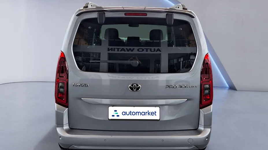 TOYOTA Proace City Verso Proace City Verso 1.5 D-4D Family