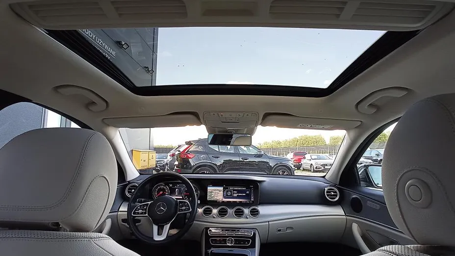 MERCEDES-BENZ E Klasa E 300 d 9G-TRONIC
