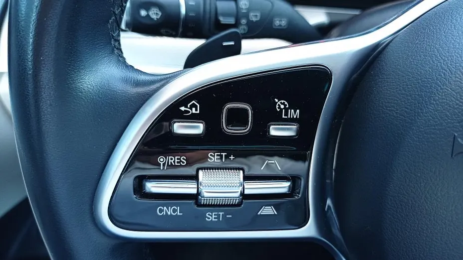 MERCEDES-BENZ E Klasa E 300 d 9G-TRONIC
