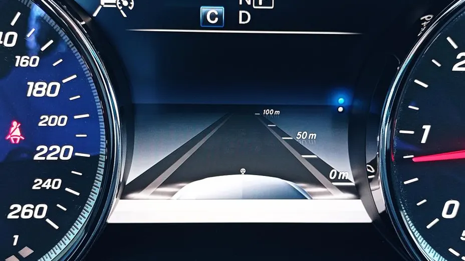 MERCEDES-BENZ E Klasa E 300 d 9G-TRONIC