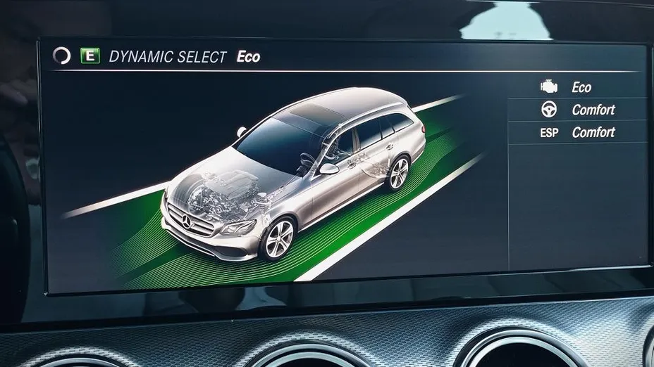 MERCEDES-BENZ E Klasa E 300 d 9G-TRONIC