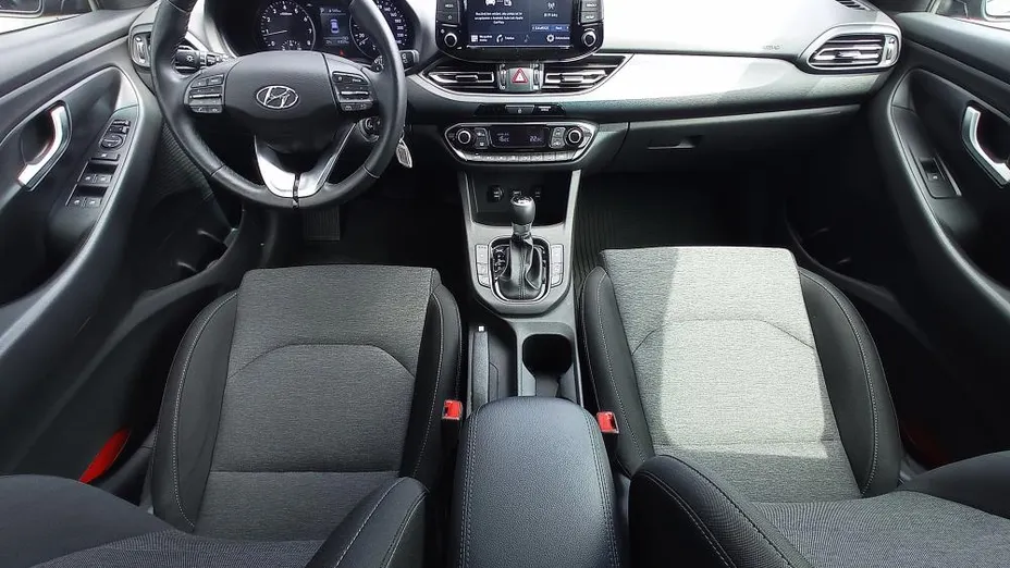 HYUNDAI i30 i30 1.5 T-GDI 48V Smart DCT