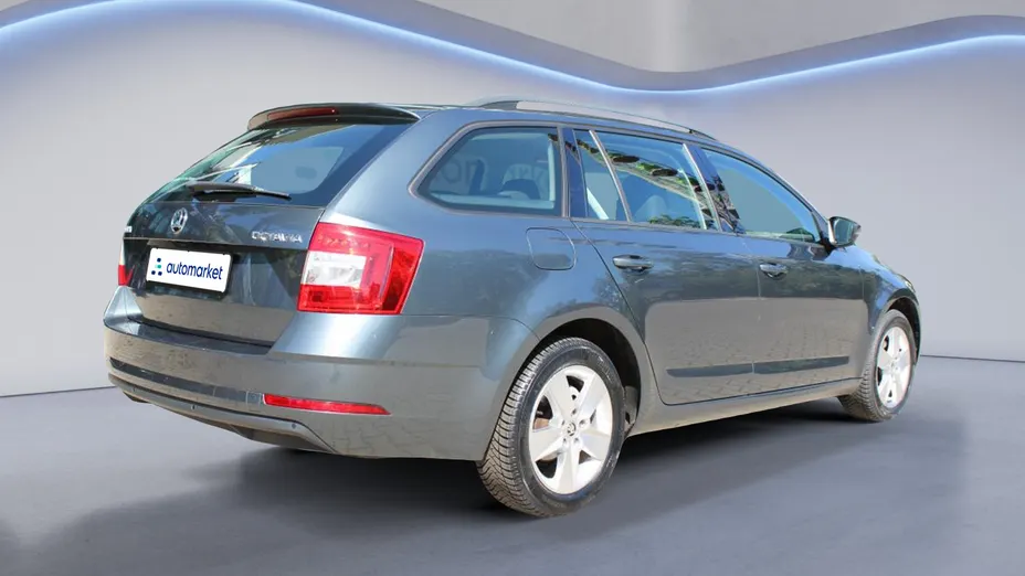 SKODA Octavia Octavia 2.0 TDI SCR Ambition DSG