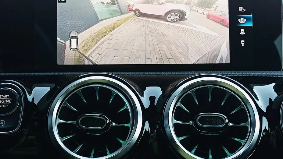 MERCEDES-BENZ CLA CLA 220 d Progressive 8G-DCT