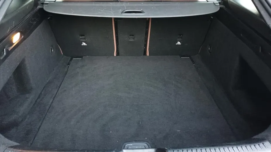MERCEDES-BENZ CLA CLA 220 d Progressive 8G-DCT