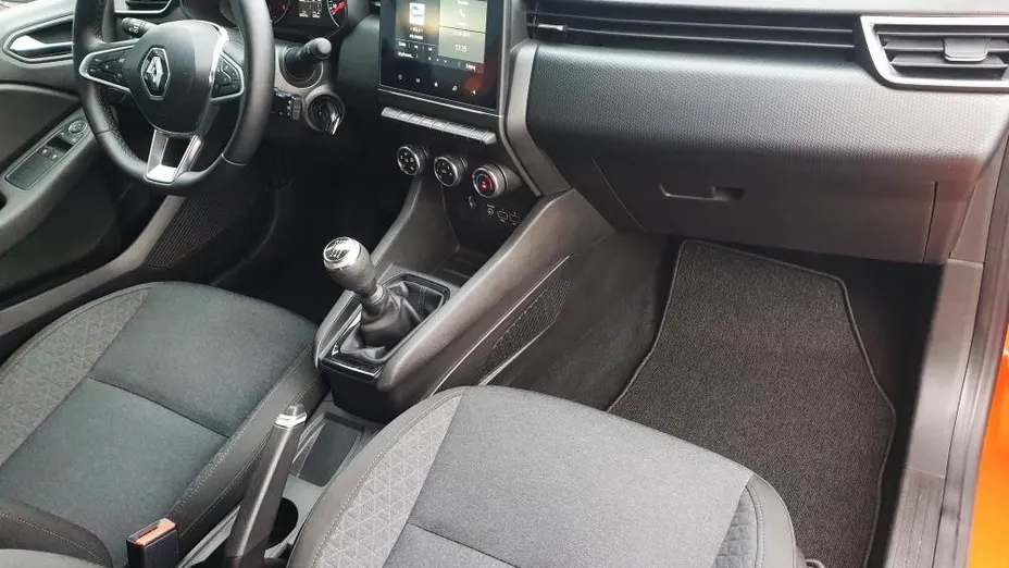 RENAULT Clio Clio 1.0 TCe Equilibre