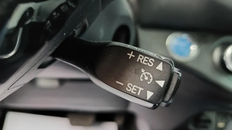 TOYOTA Yaris Yaris Hybrid 100 Premium