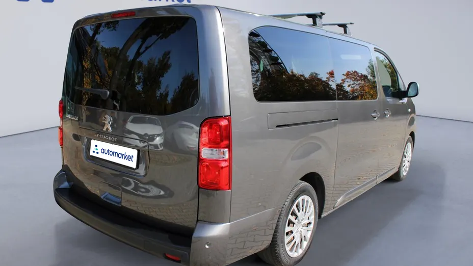 PEUGEOT Traveller Traveller 2.0 BlueHDi Compact Business