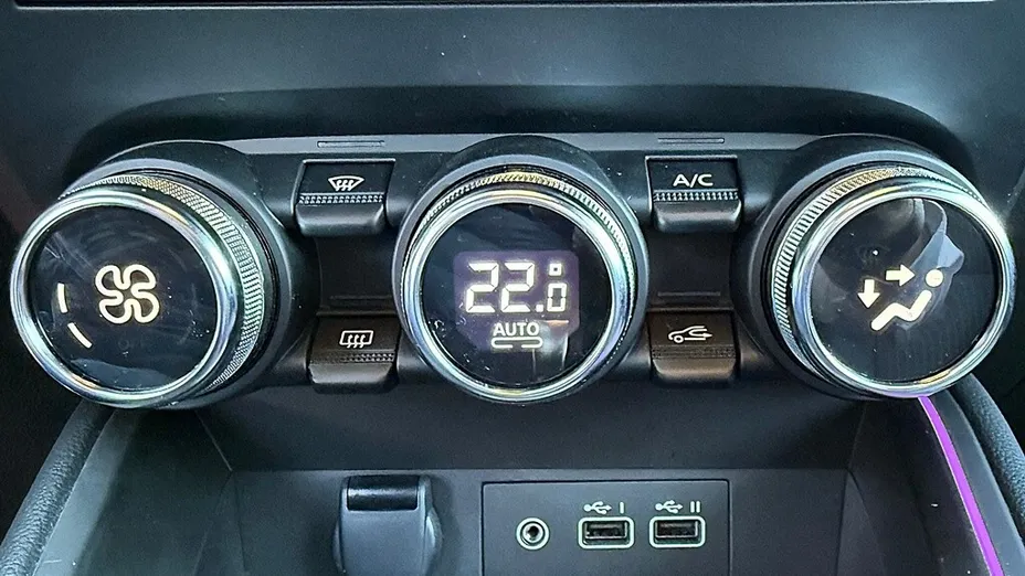 RENAULT Clio Clio 1.0 TCe Techno X-Tronic