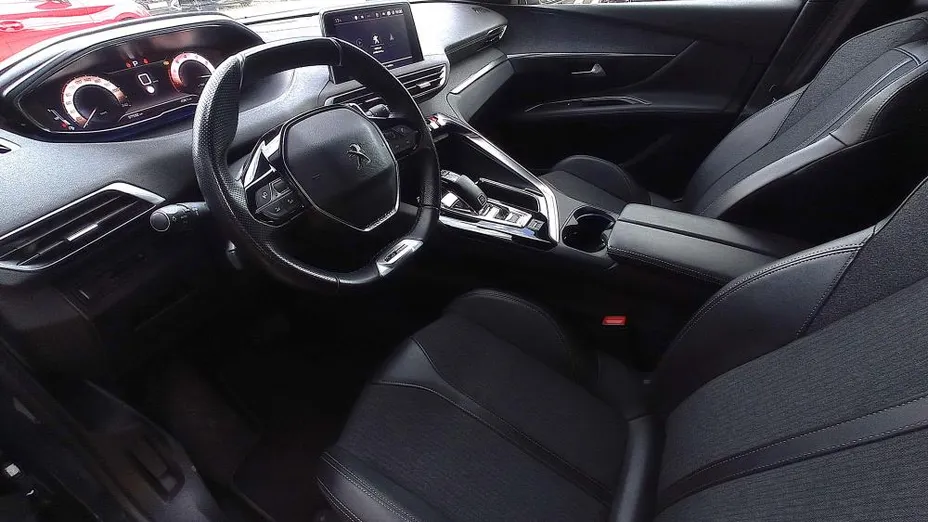 PEUGEOT 3008 3008 1.6 PureTech GPF GT Line S&S EAT8