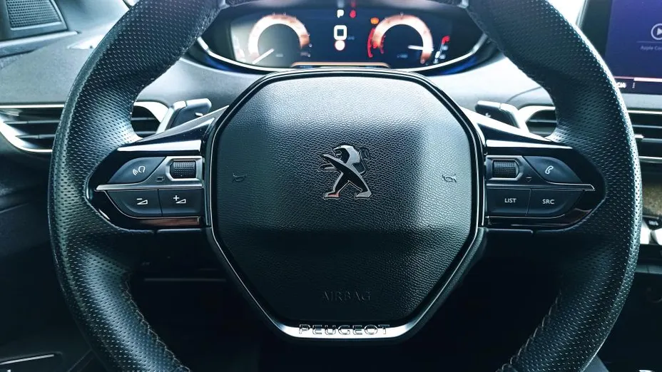 PEUGEOT 3008 3008 1.6 PureTech GPF GT Line S&S EAT8